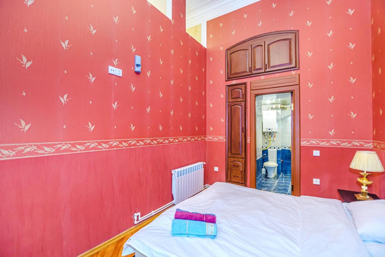 Targovu Centre 3 Room. Duplex Home. バクー エクステリア 写真