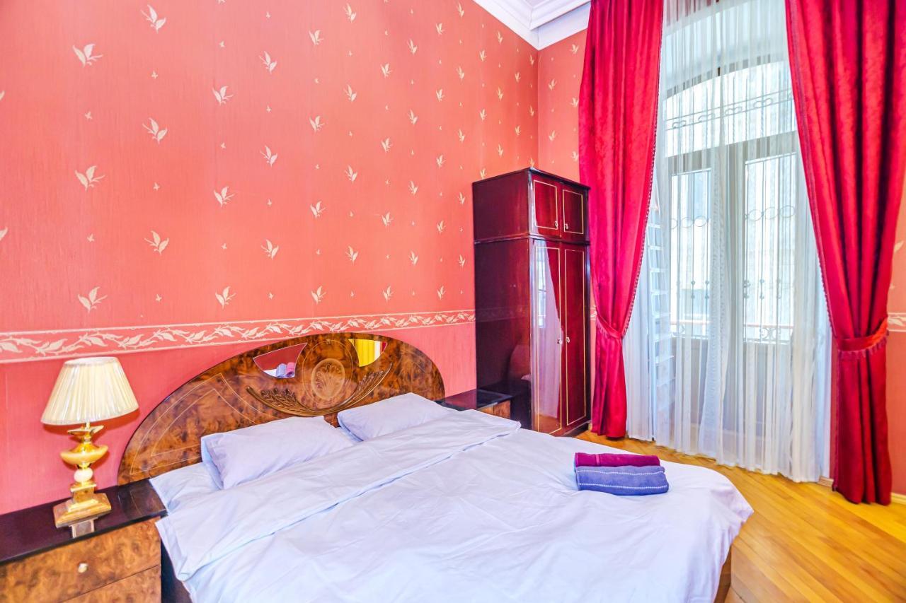 Targovu Centre 3 Room. Duplex Home. バクー エクステリア 写真